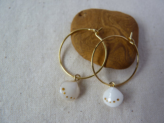 Tiny shell earrings with painting, little dots