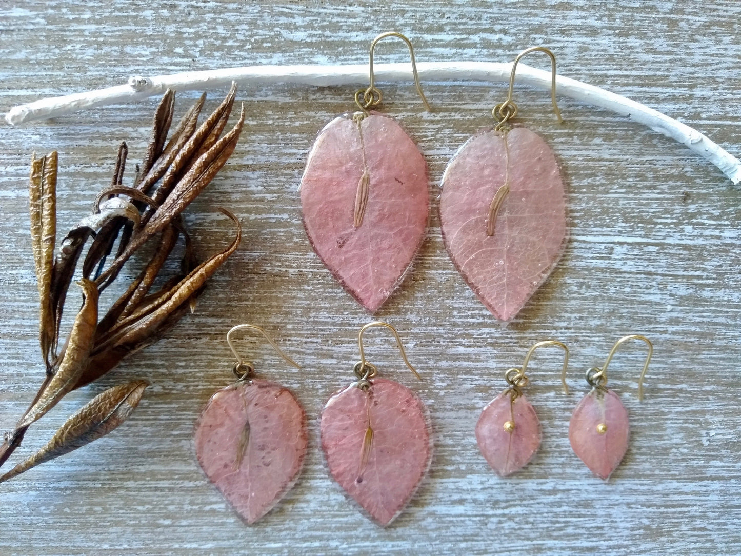 Bougainvillea earrings, light pink