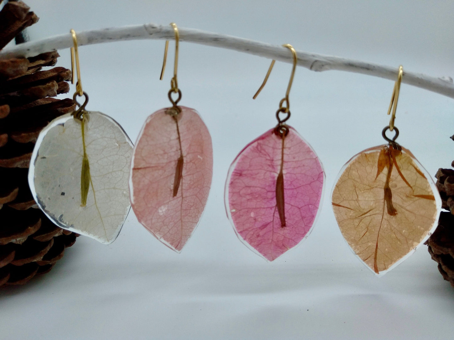 Bougainvillea earrings, light pink