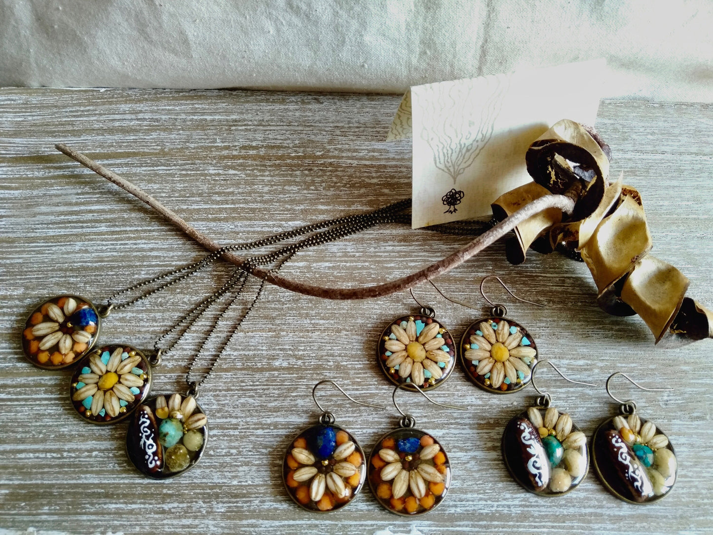 Gemstone & Seed necklace (Turquoise, Lapis lazuli or Chrysocolla)